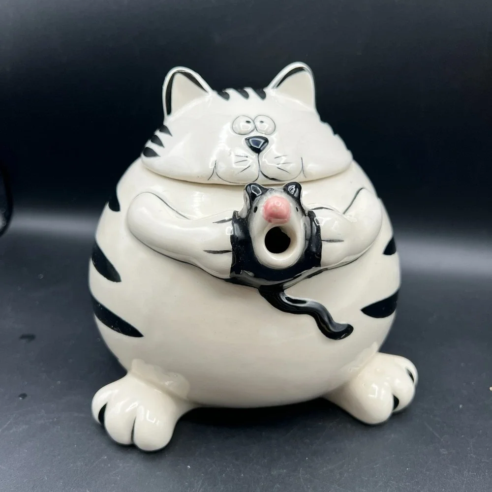 Kitty Cat & Mouse Ceramic Teapot  Pier 1 ~ White with Black Mouse Pink Nose